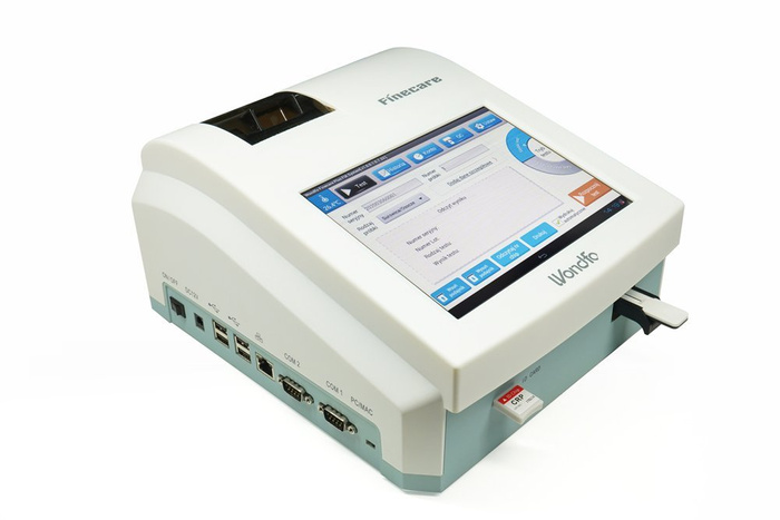 FINECARE™ FIA METER PLUS - system analityczny